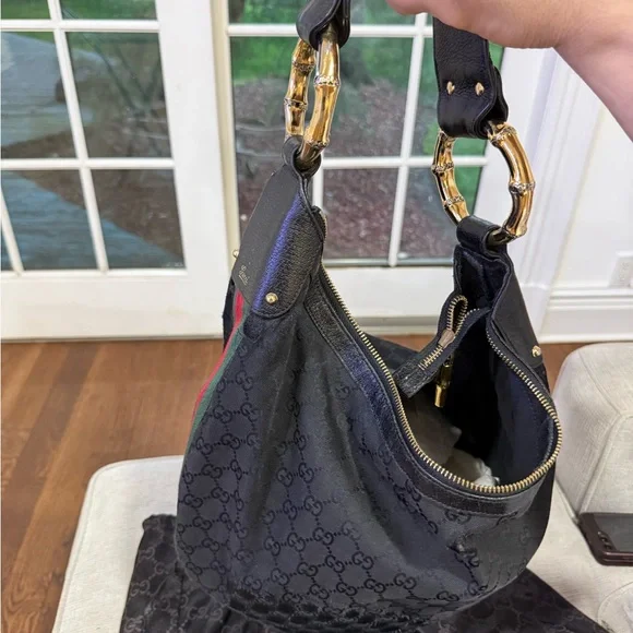 Gucci Black canvas hobo shoulder bag with Red and Green webbing - Picture 2 of 8